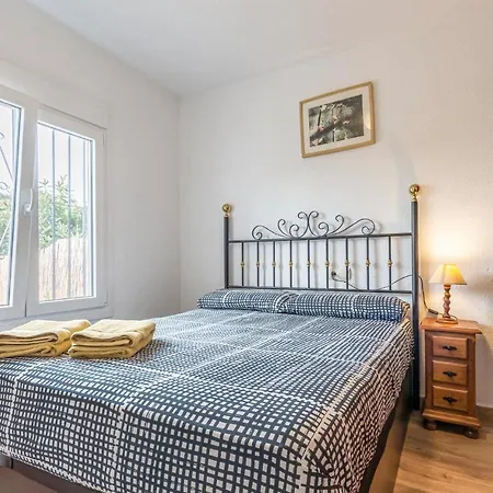 In Velez Malaga With Kitchen Holiday home Algarrobo Costa